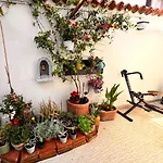 Deephouse, Casa Con Giardino Vicino Al Mare
