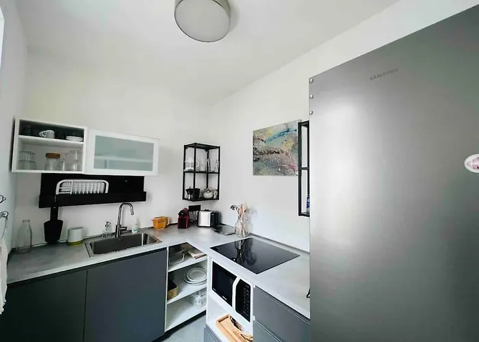 Deephouse, Casa Con Giardino Vicino Al Mare * Viareggio