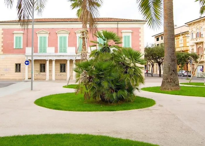 Deephouse, Casa Con Giardino Vicino Al Mare * Viareggio