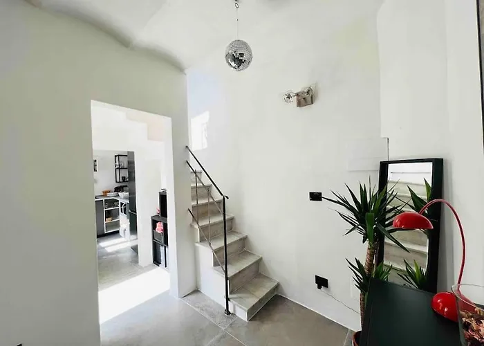 Deephouse, Casa Con Giardino Vicino Al Mare *